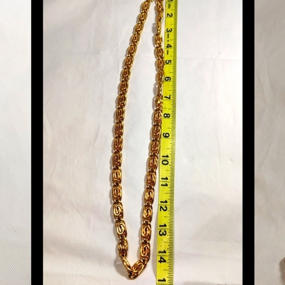 Women's Gold Plated Chunky Chain - Picture 6 of 6